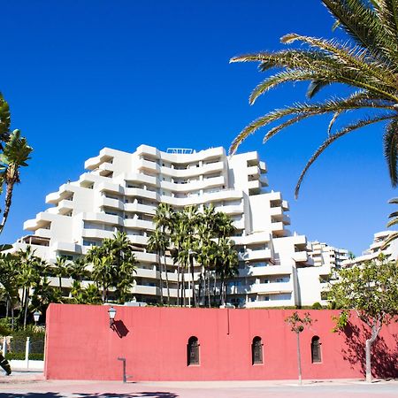 Benal Beach Suite Ii, Estudio Con Parque Acuatico Y Vistas Al Mar. Бенальмадена Экстерьер фото