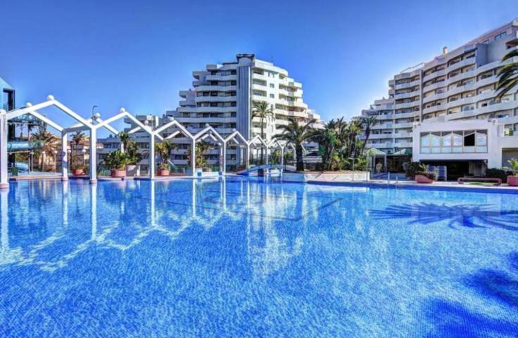 Benal Beach Suite Ii, Estudio Con Parque Acuatico Y Vistas Al Mar. Бенальмадена Экстерьер фото