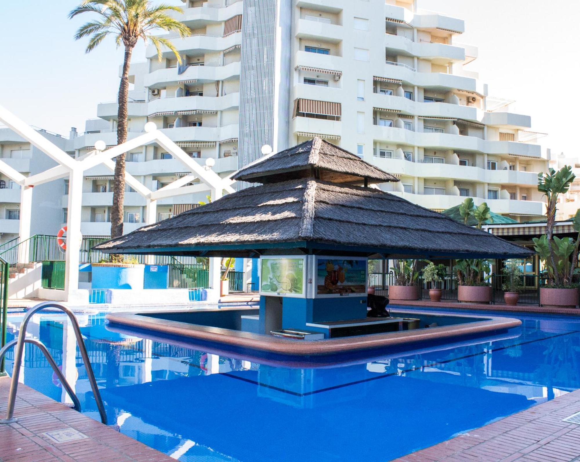 Benal Beach Suite Ii, Estudio Con Parque Acuatico Y Vistas Al Mar. Бенальмадена Экстерьер фото