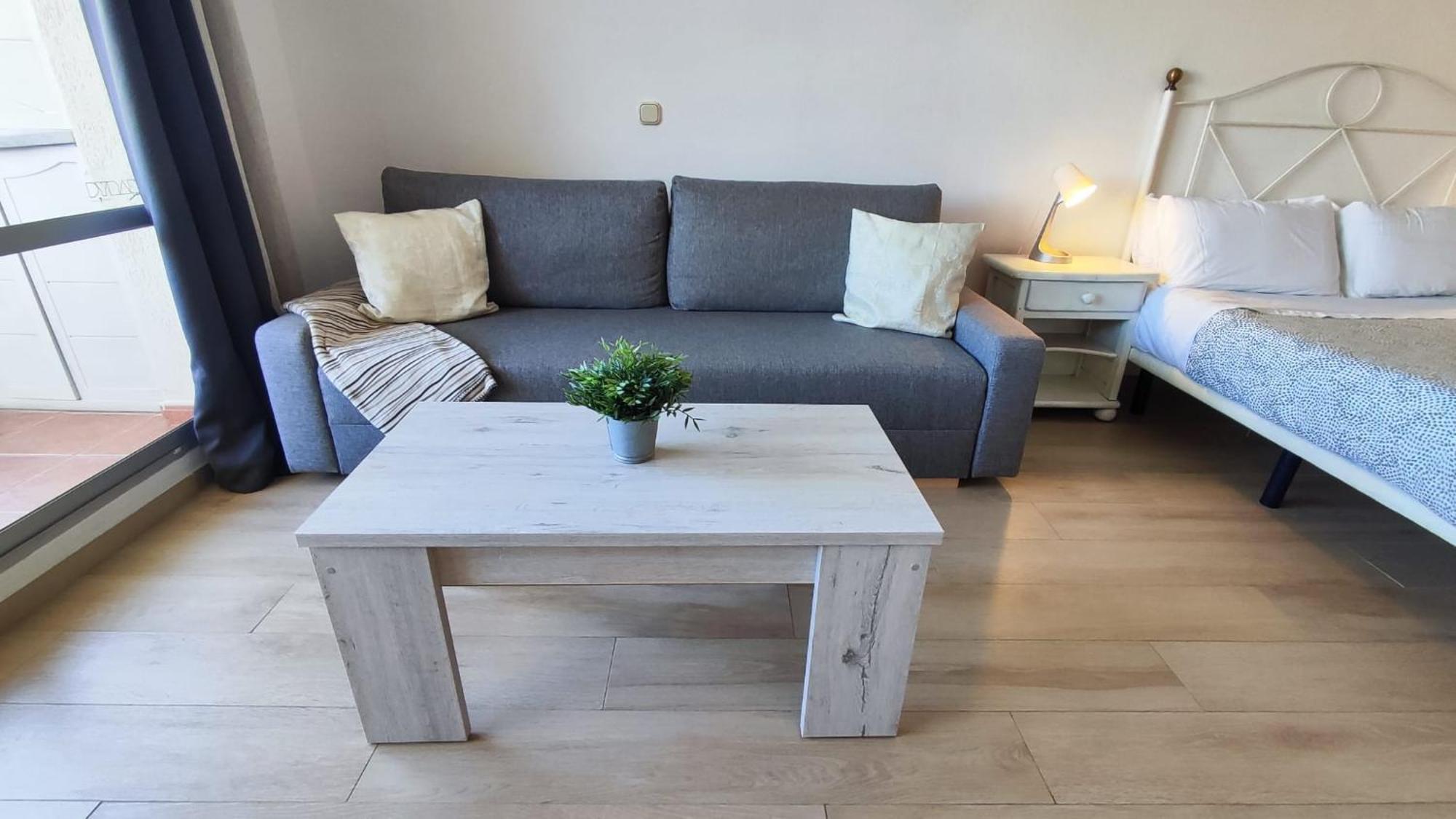 Benal Beach Suite Ii, Estudio Con Parque Acuatico Y Vistas Al Mar. Бенальмадена Экстерьер фото